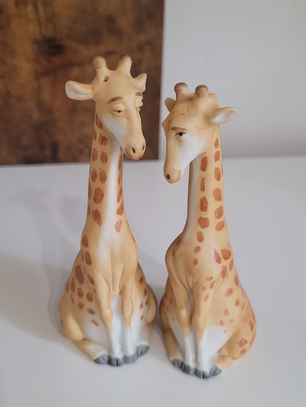 Vintage Franklin Mint Ceramic Giraffes Salt And Pepper Shakers